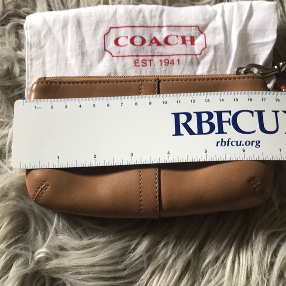 Leather Coach Wrislet - Picture 7 of 11